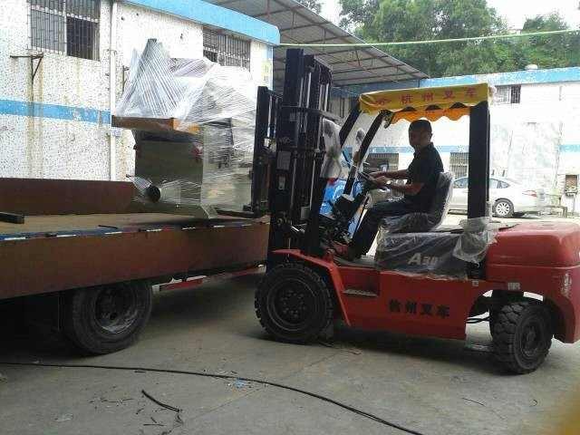 感謝馬益軍老總批量訂購505D自動送料平刨帶螺旋刀軸